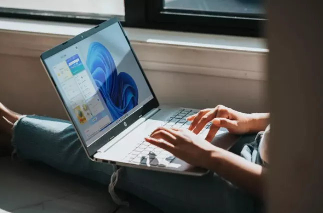 Choose the Right Windows 11 Compatible Laptop