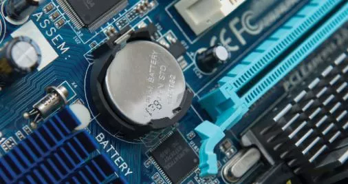 What is a CMOS Battery? How to Remove and Replace One in a Laptop