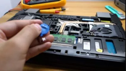 What is a CMOS Battery? How to Remove and Replace One in a Laptop
