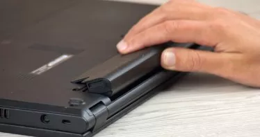 how to turn on acer laptop without power button